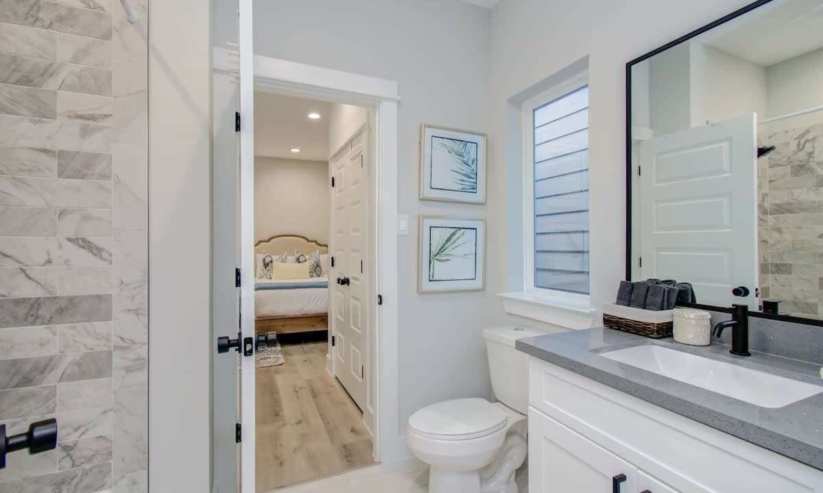 Photo of Bathroom in Northside