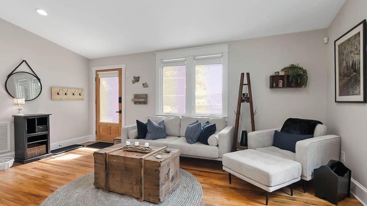 Photo of Livingroom in New Hill