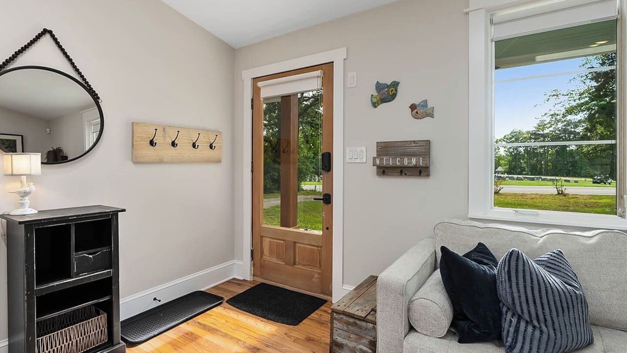 Photo of Livingroom in New Hill