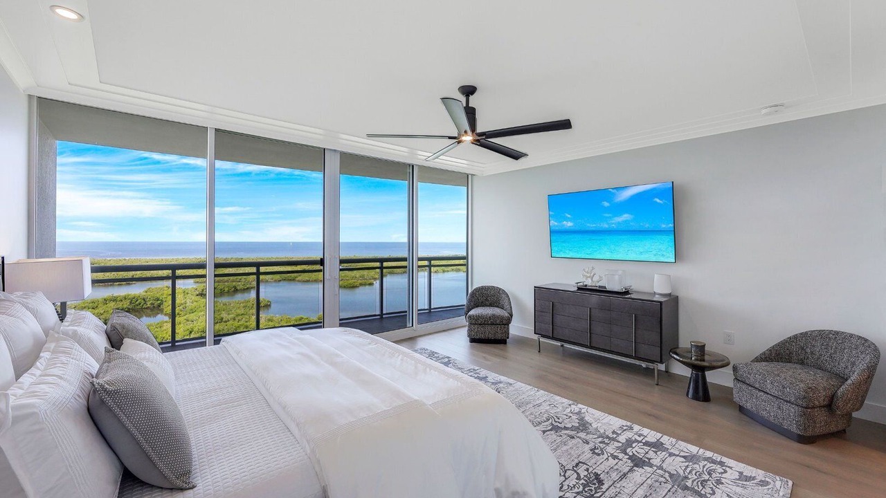 Photo of Bedroom in North Naples