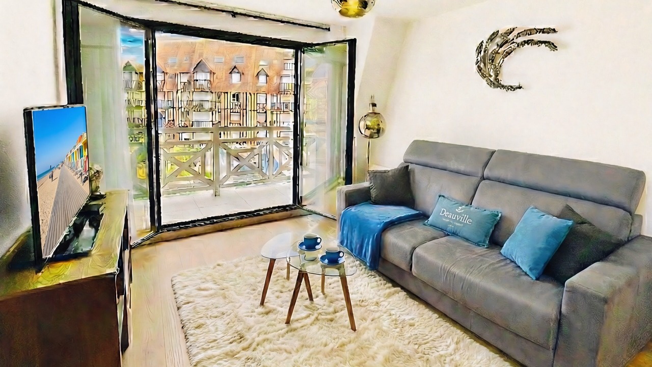 Photo of Livingroom in Deauville City Centre