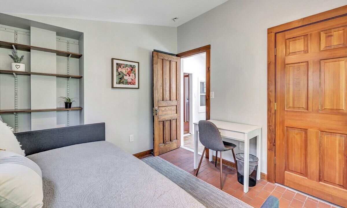 Photo of Others in Milford