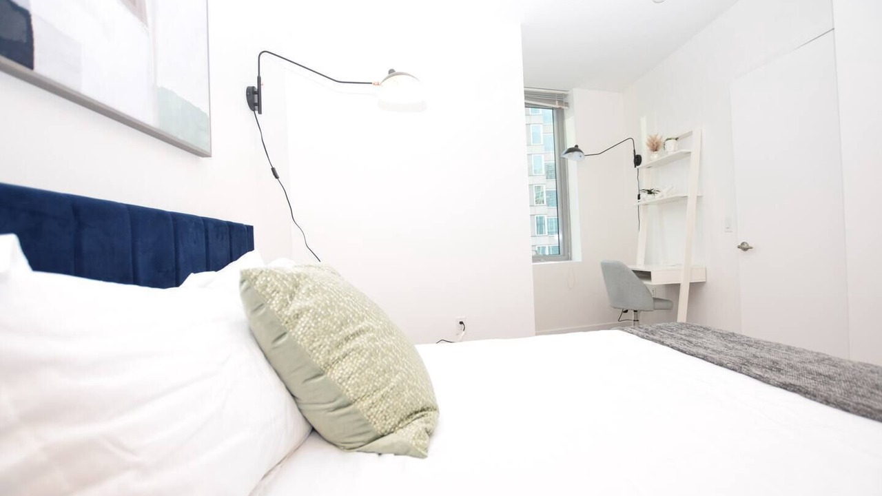 Photo of Bedroom in West Bellevue