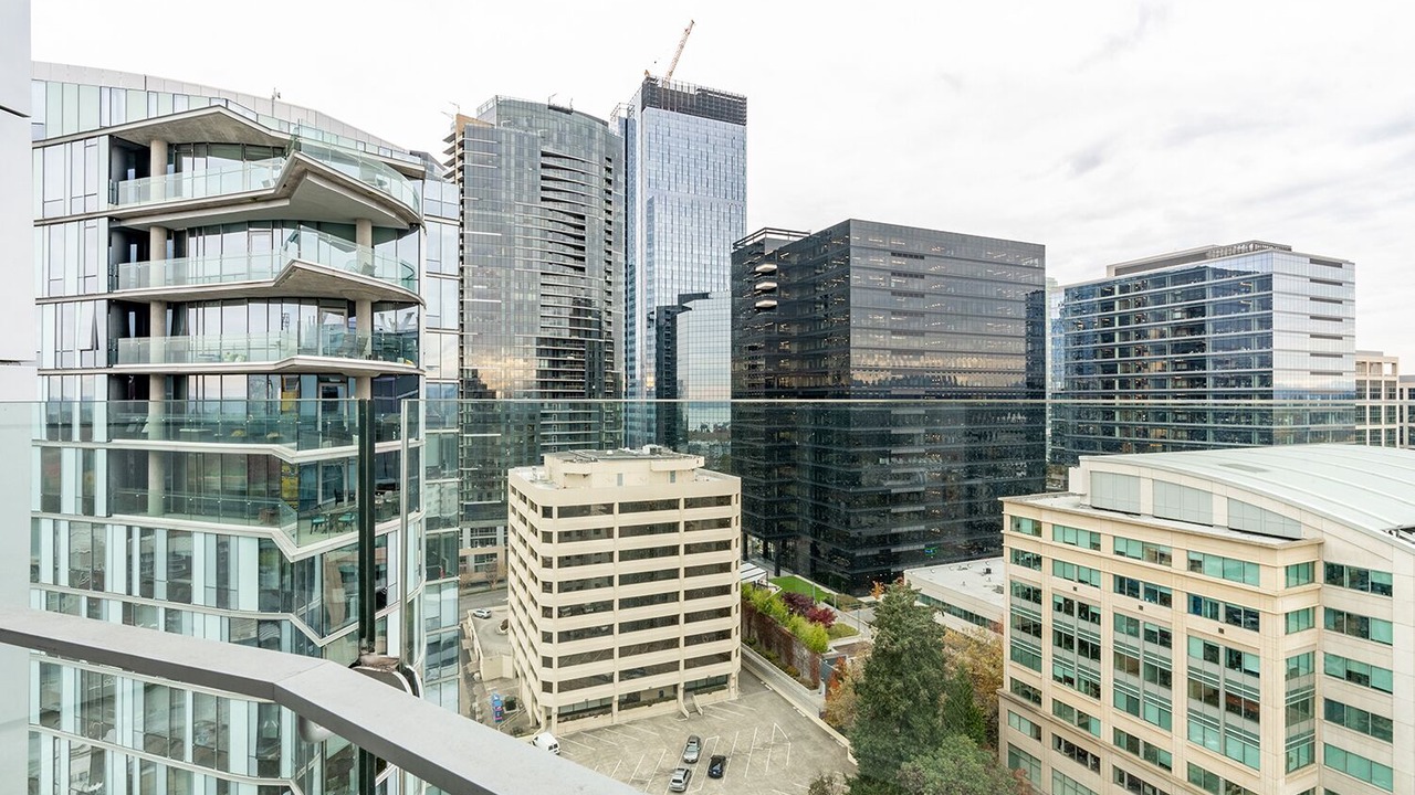 Photo of Patio Balcony in West Bellevue