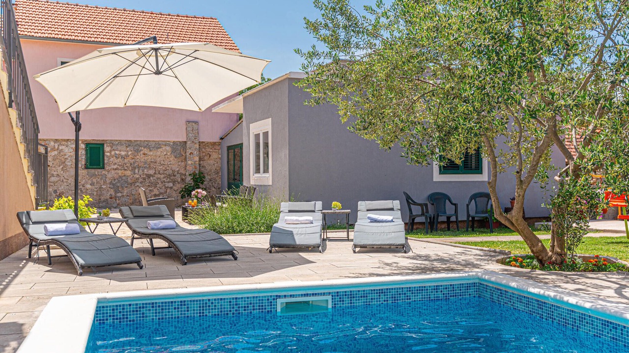 Photo of Outdoor in Drnis