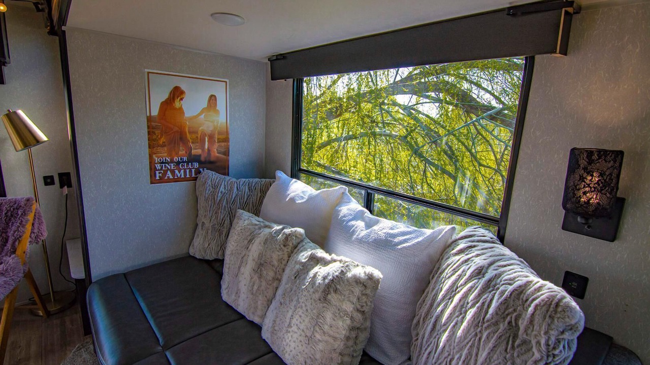 Photo of Bedroom in Talent