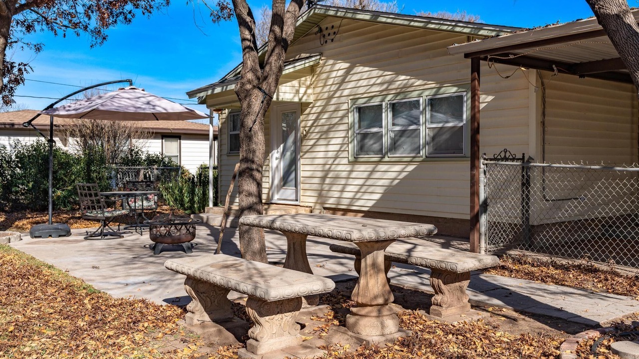 Photo of Outdoor in Over Place Area