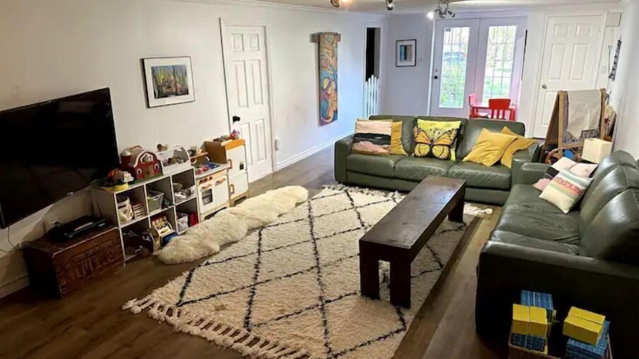 Photo of Livingroom in Adjala-Tosorontio