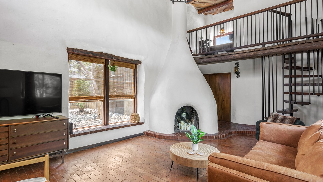Photo of Livingroom in The Knoll