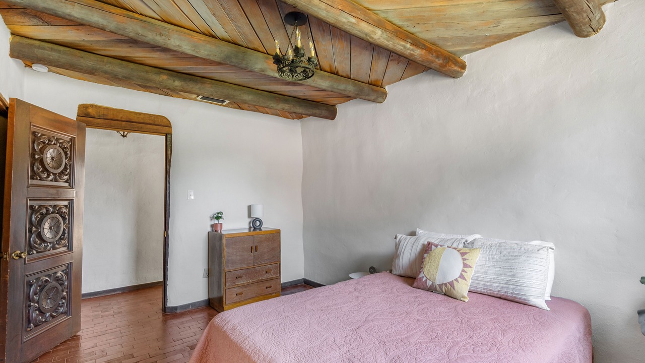 Photo of Bedroom in The Knoll