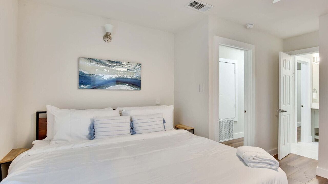 Photo of Bedroom in Govalle