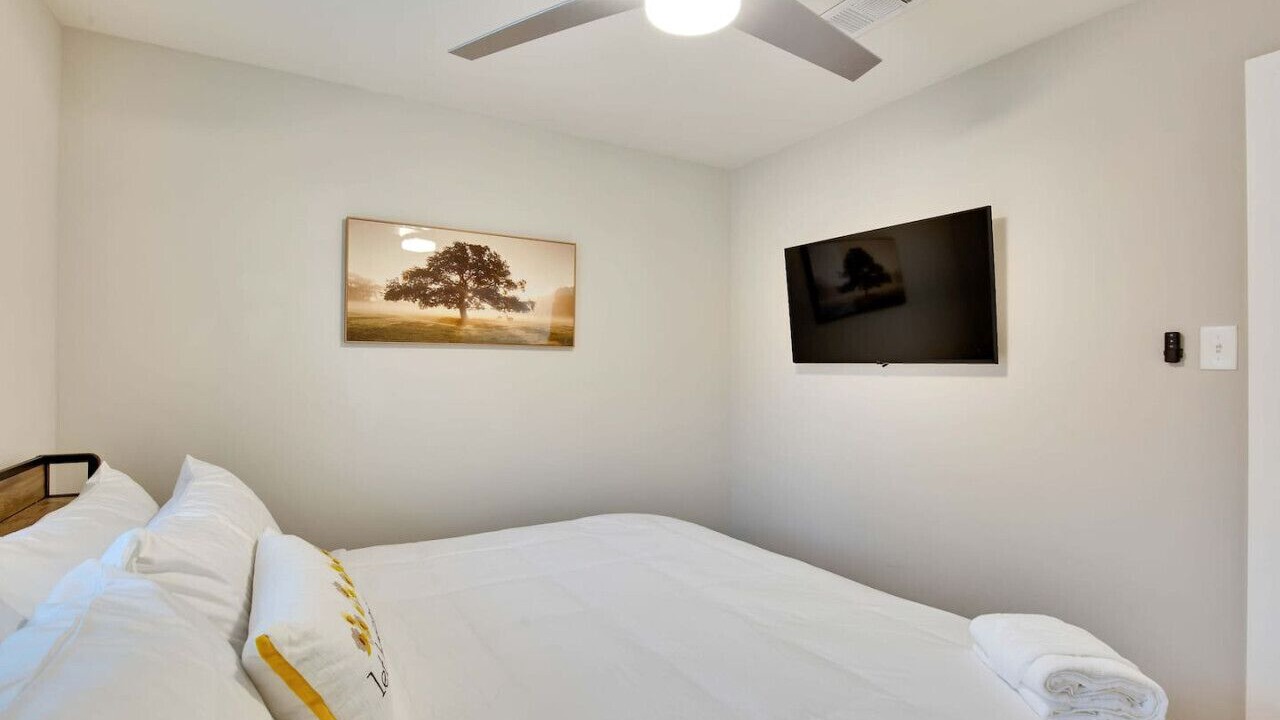 Photo of Bedroom in Govalle