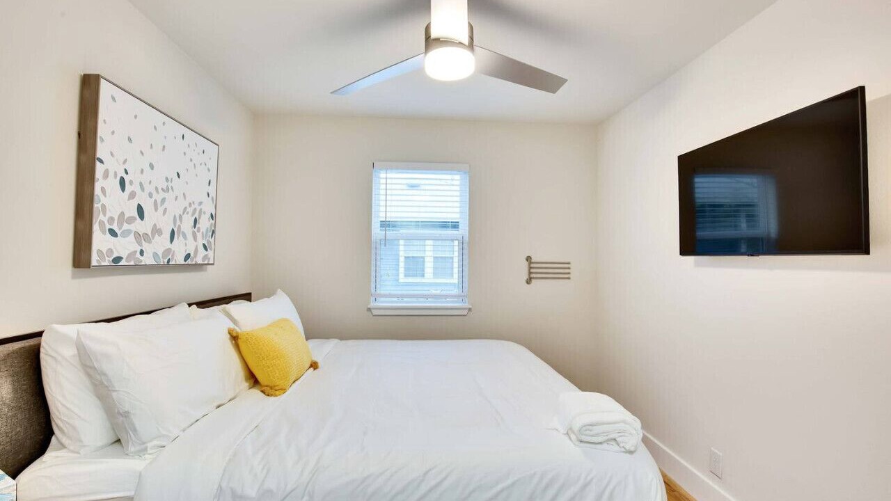 Photo of Bedroom in Govalle