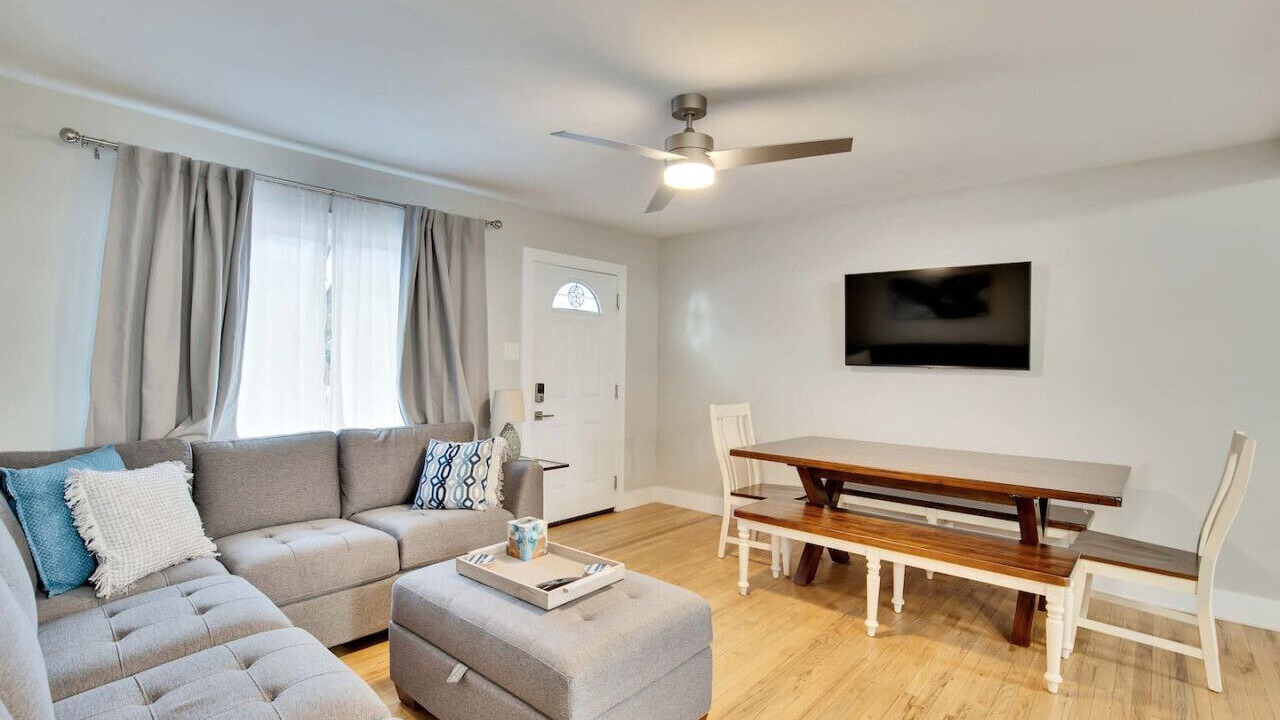 Photo of Livingroom in Govalle