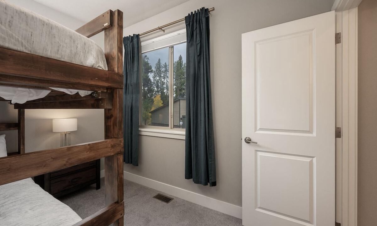 Photo of Bedroom in Rendezvous
