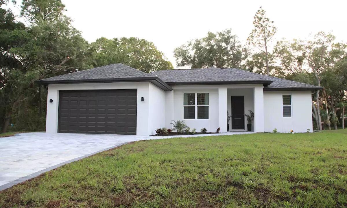 Photo of Outdoor in North Port