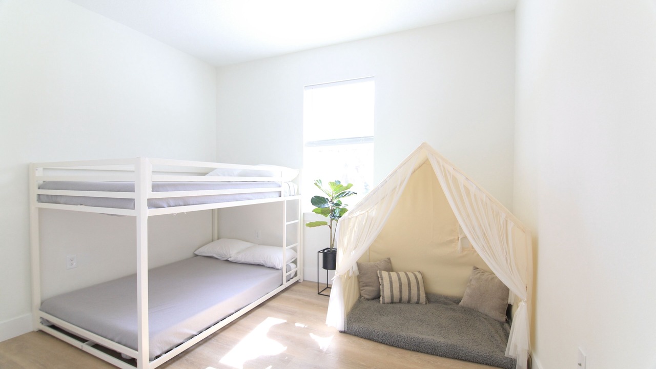 Photo of Bedroom in North Port