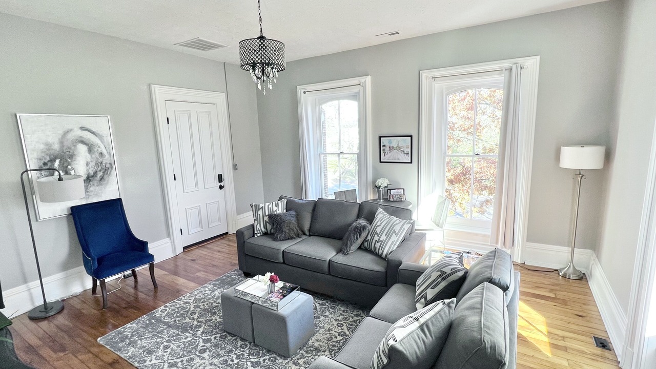 Photo of Livingroom in Georgetown