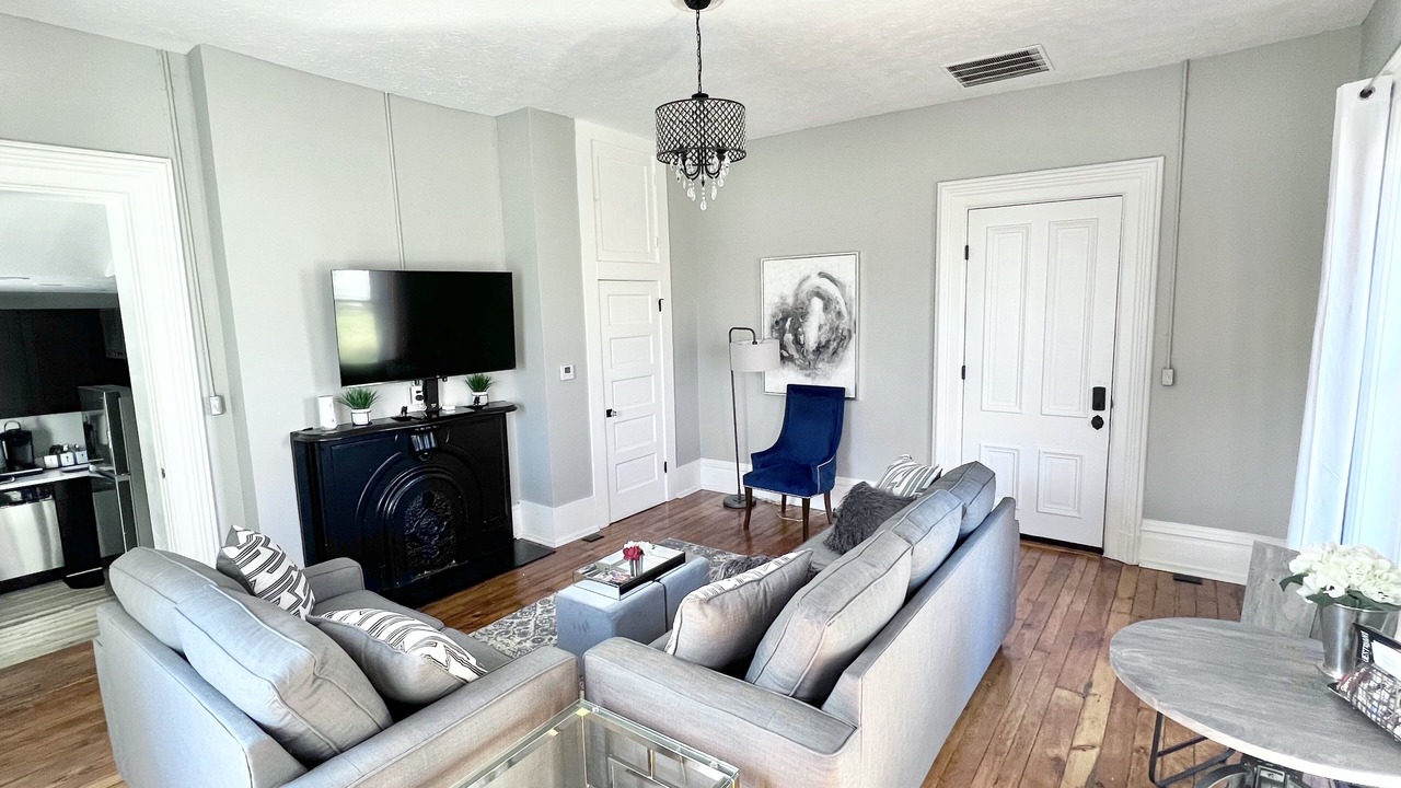 Photo of Livingroom in Georgetown