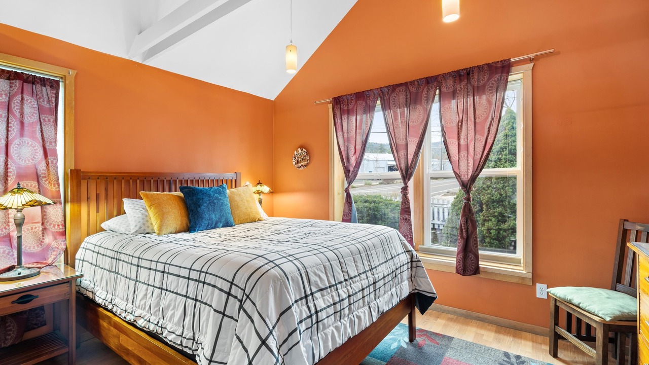 Photo of Bedroom in Historic Railroad District