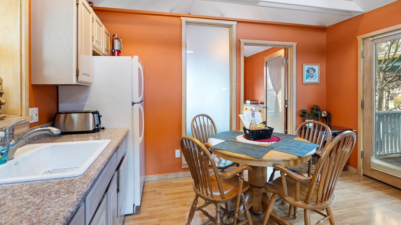 Photo of Kitchen in Historic Railroad District