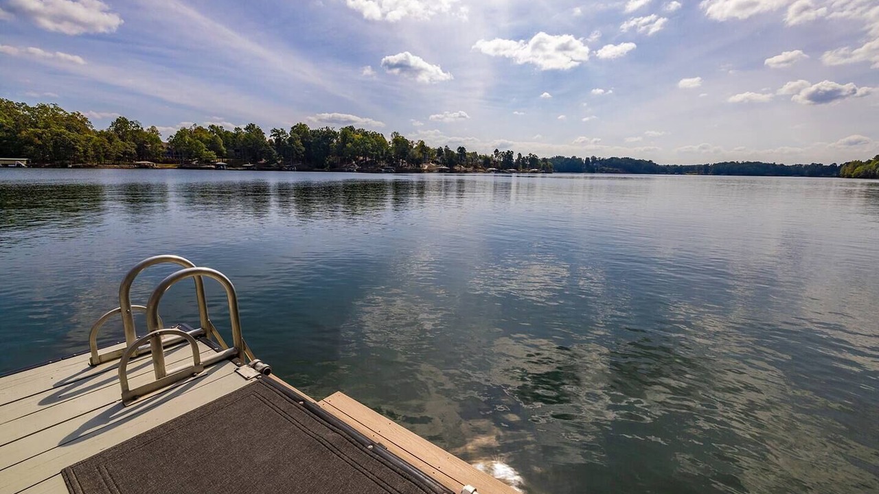 Photo of Outdoor in Seneca