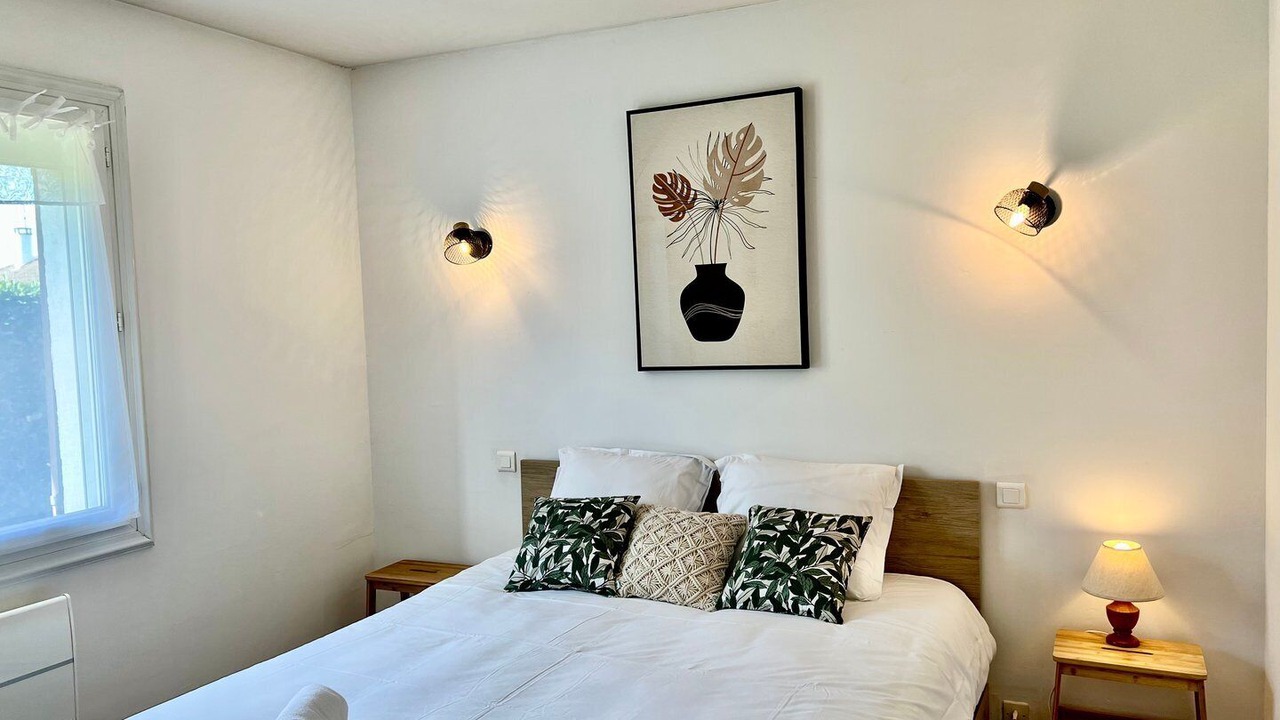 Photo of Bedroom in Fontaine-le-Comte