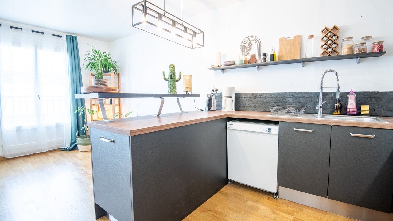 Photo of Kitchen in Tours City Centre