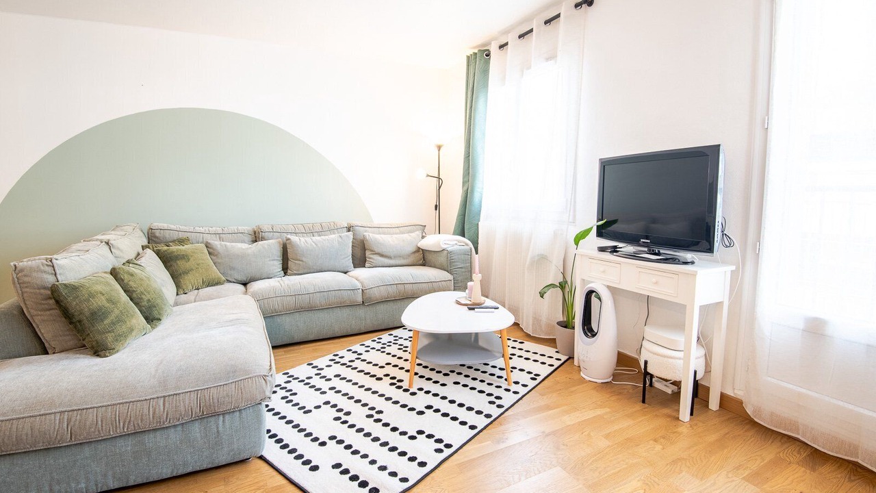 Photo of Livingroom in Tours City Centre