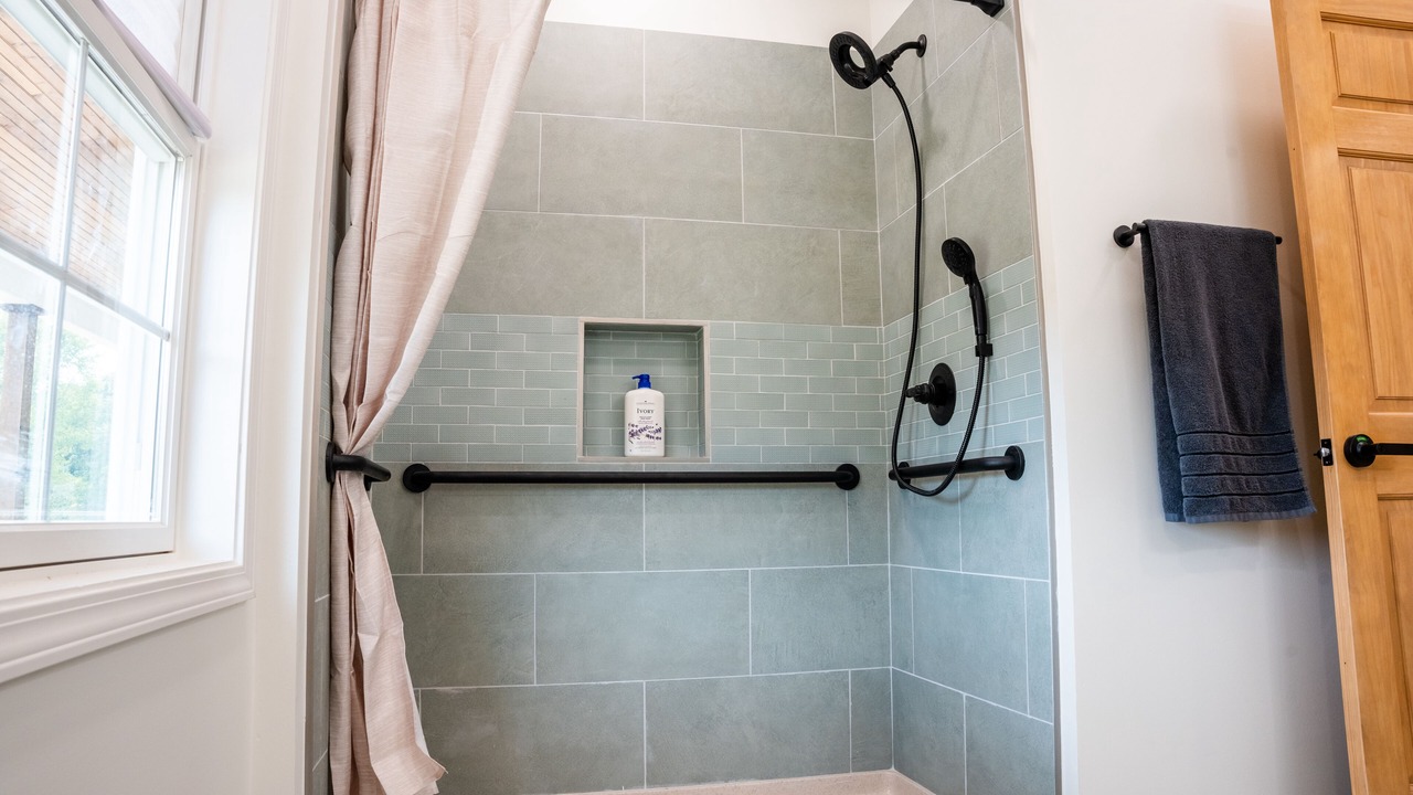 Photo of Bathroom in Summerville