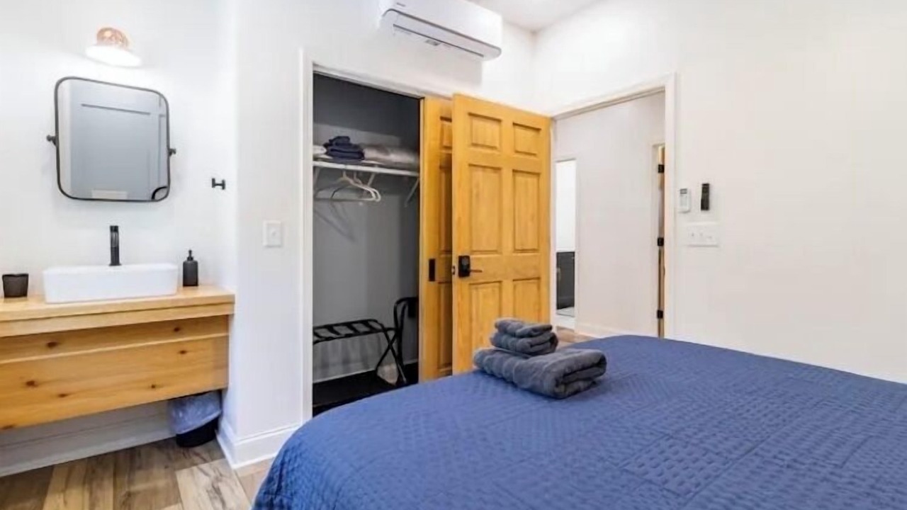 Photo of Bedroom in Summerville