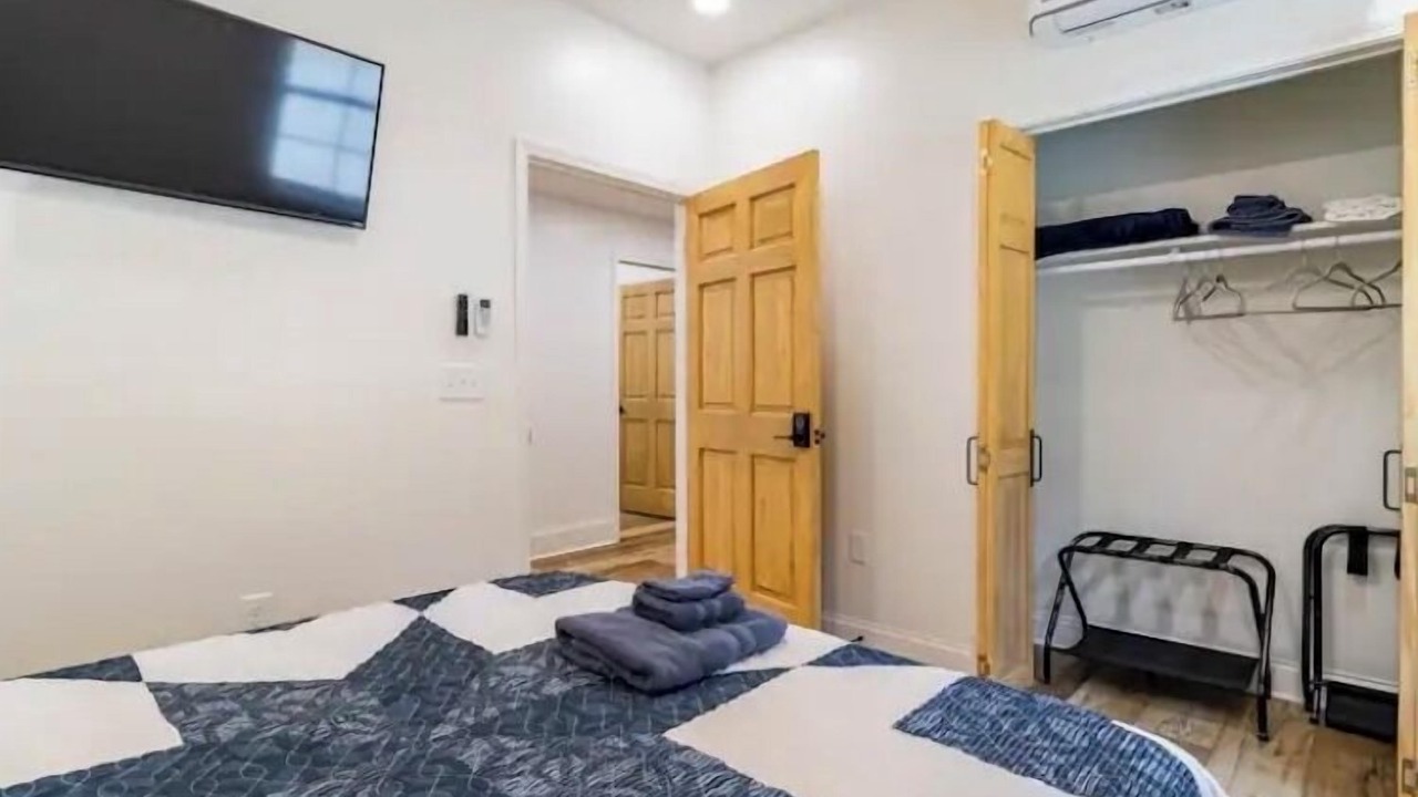 Photo of Bedroom in Summerville