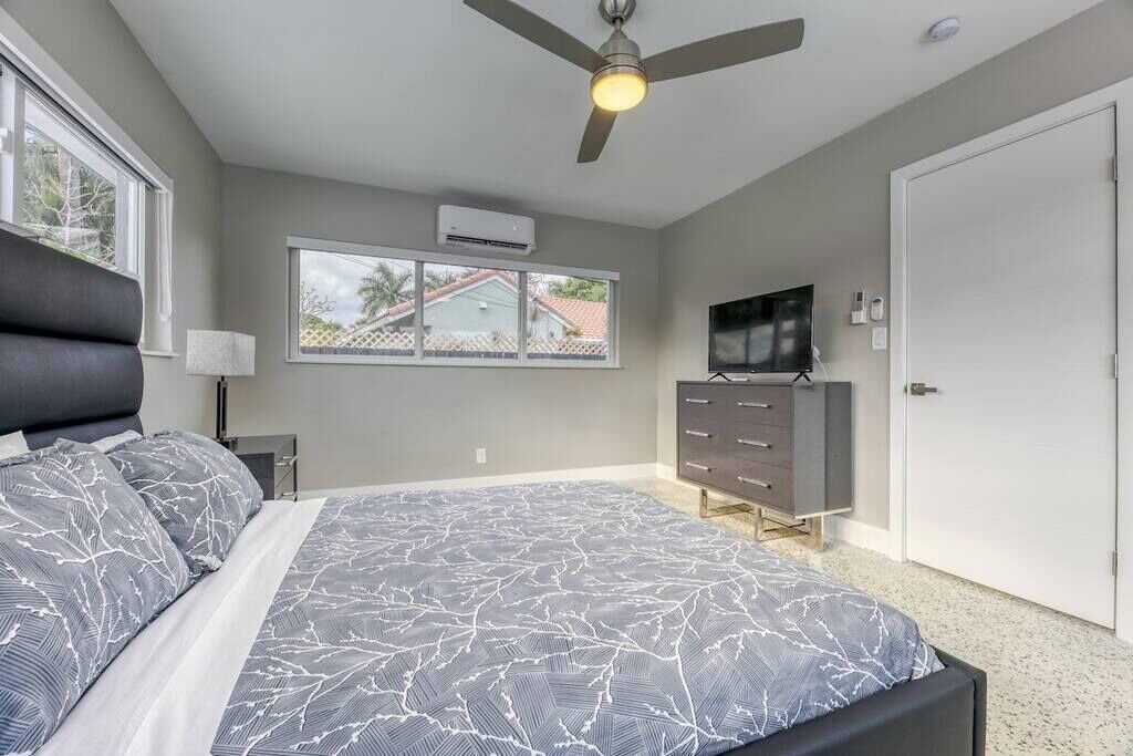 Photo of Bedroom in Wilton Manors