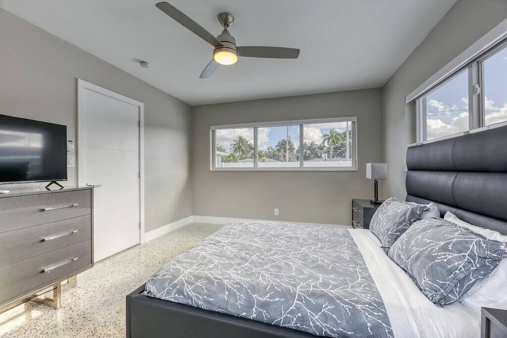 Photo of Bedroom in Wilton Manors