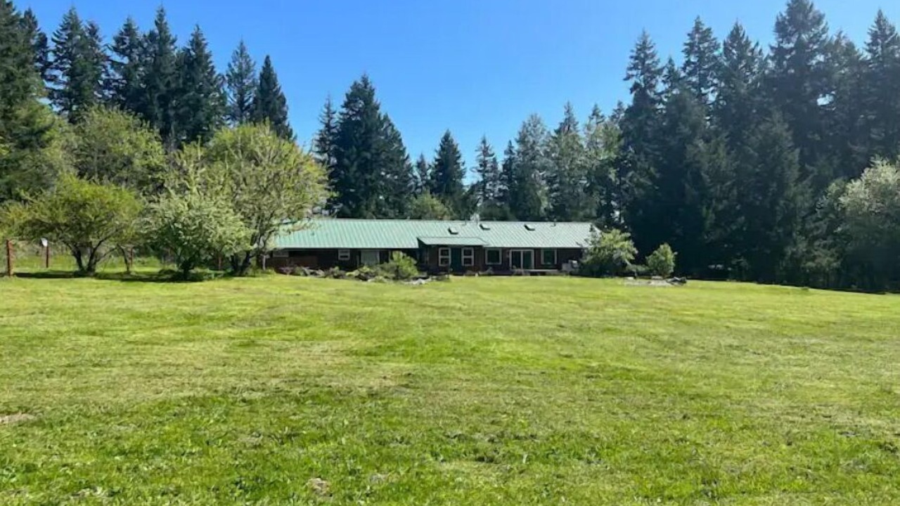 Photo of Others in Graham