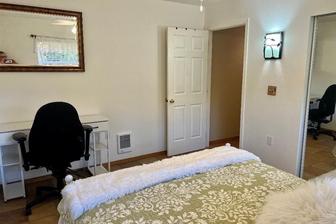 Photo of Others in Graham