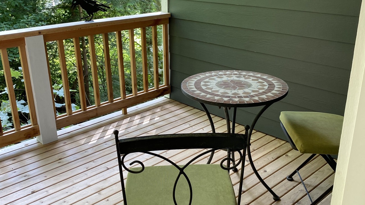 Photo of Patio Balcony in Suquamish
