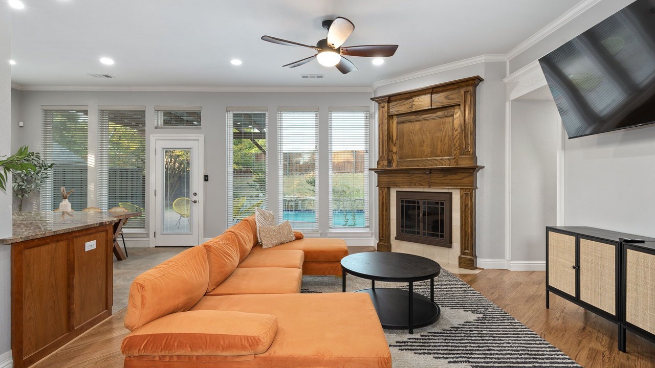 Photo of Livingroom in Rockwall