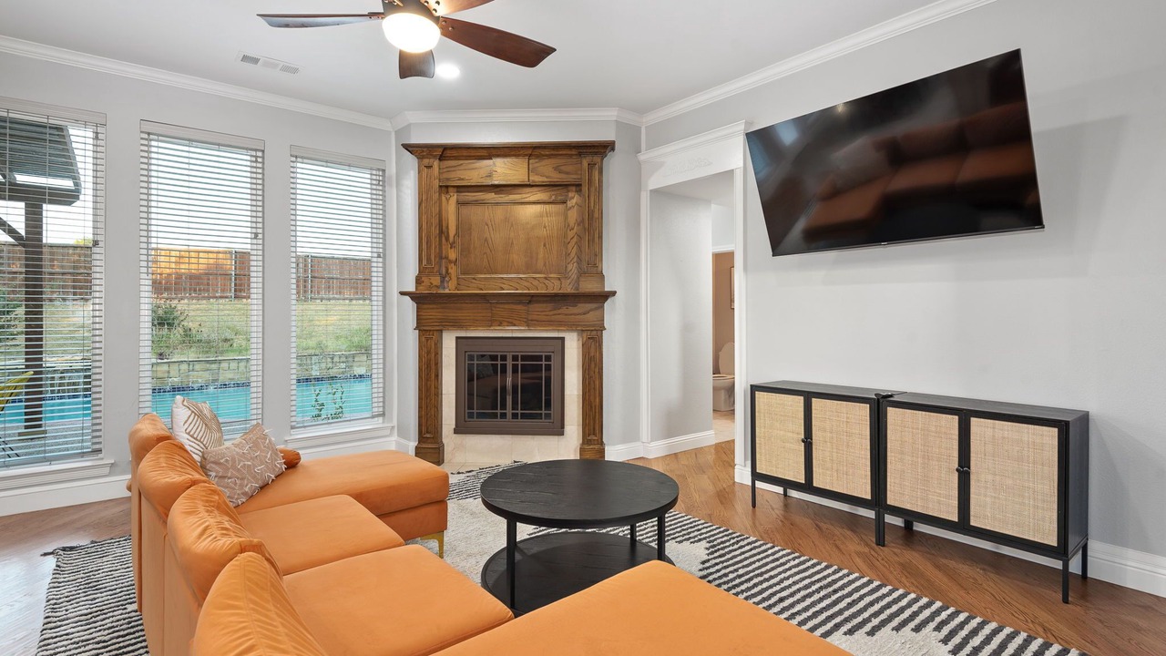 Photo of Livingroom in Rockwall