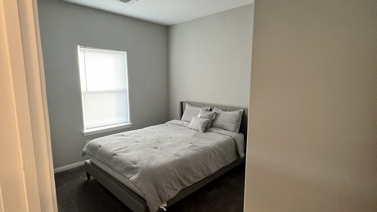 Photo of Bedroom in Cleveland