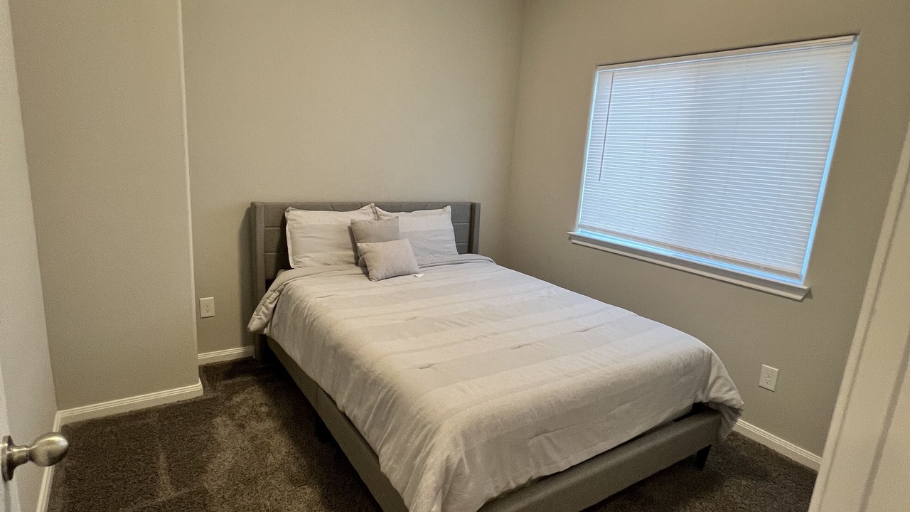 Photo of Bedroom in Cleveland