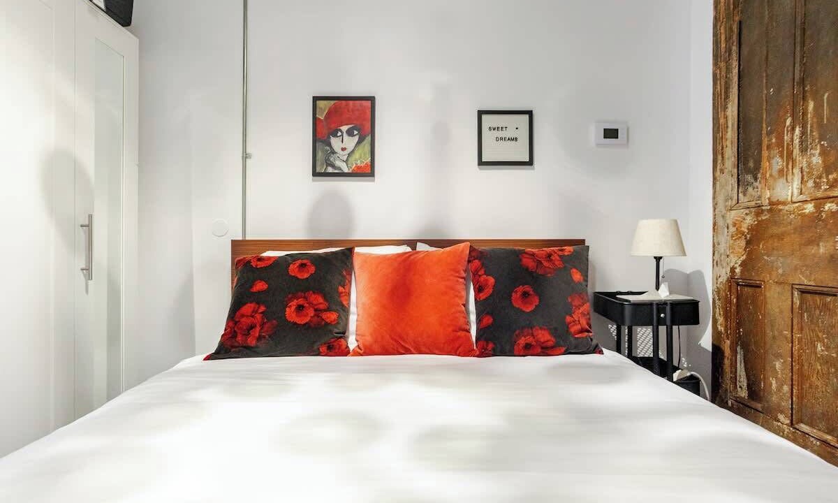Photo of Bedroom in Belleville