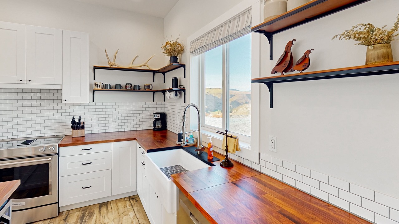 Photo of Kitchen in Pateros