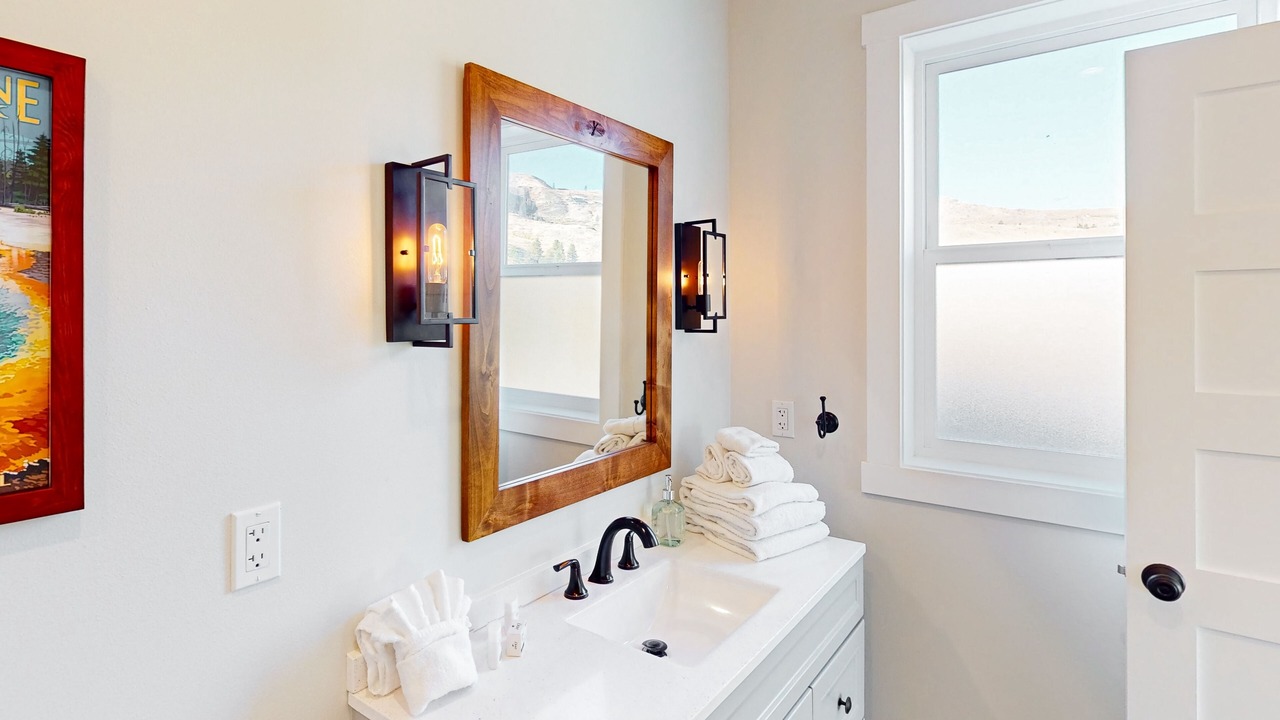 Photo of Bathroom in Pateros