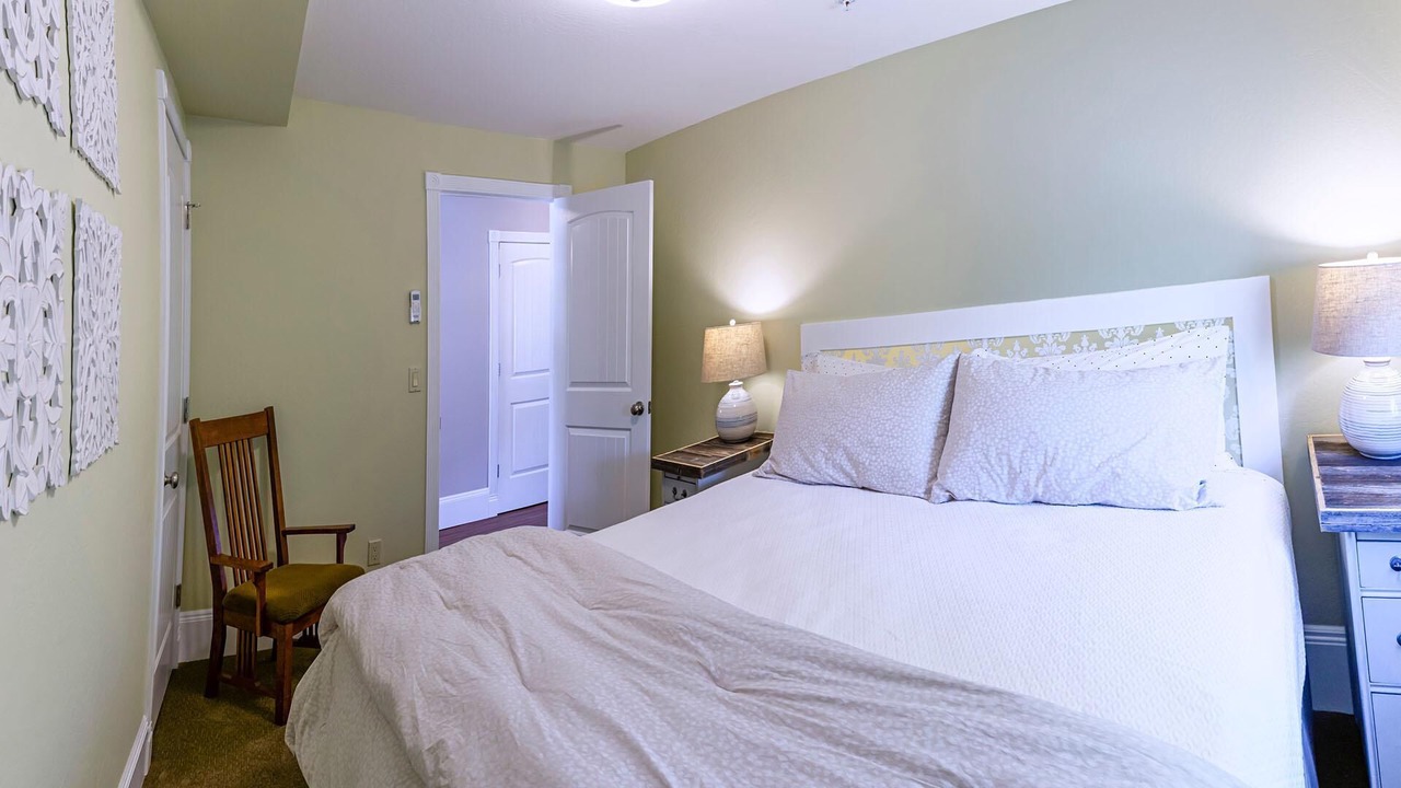 Photo of Bedroom in Historic Downtown District