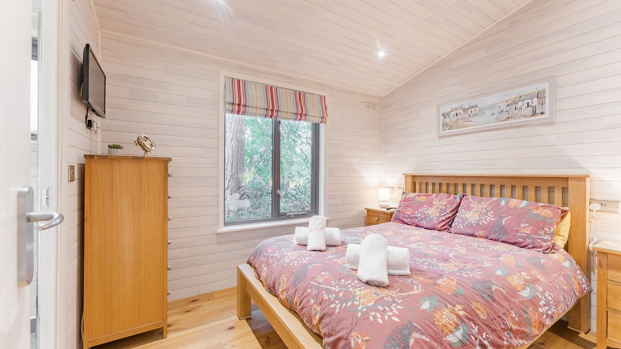 Photo of Bedroom in Weybourne