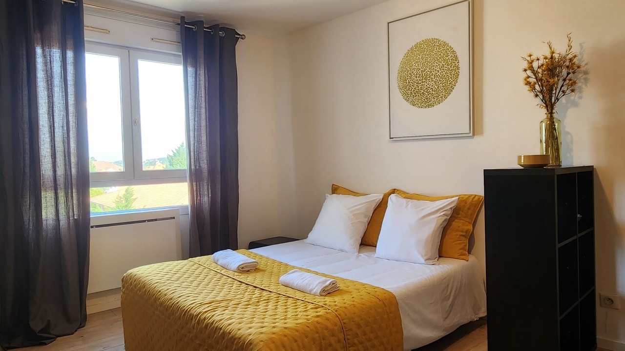 Photo of Bedroom in Metz