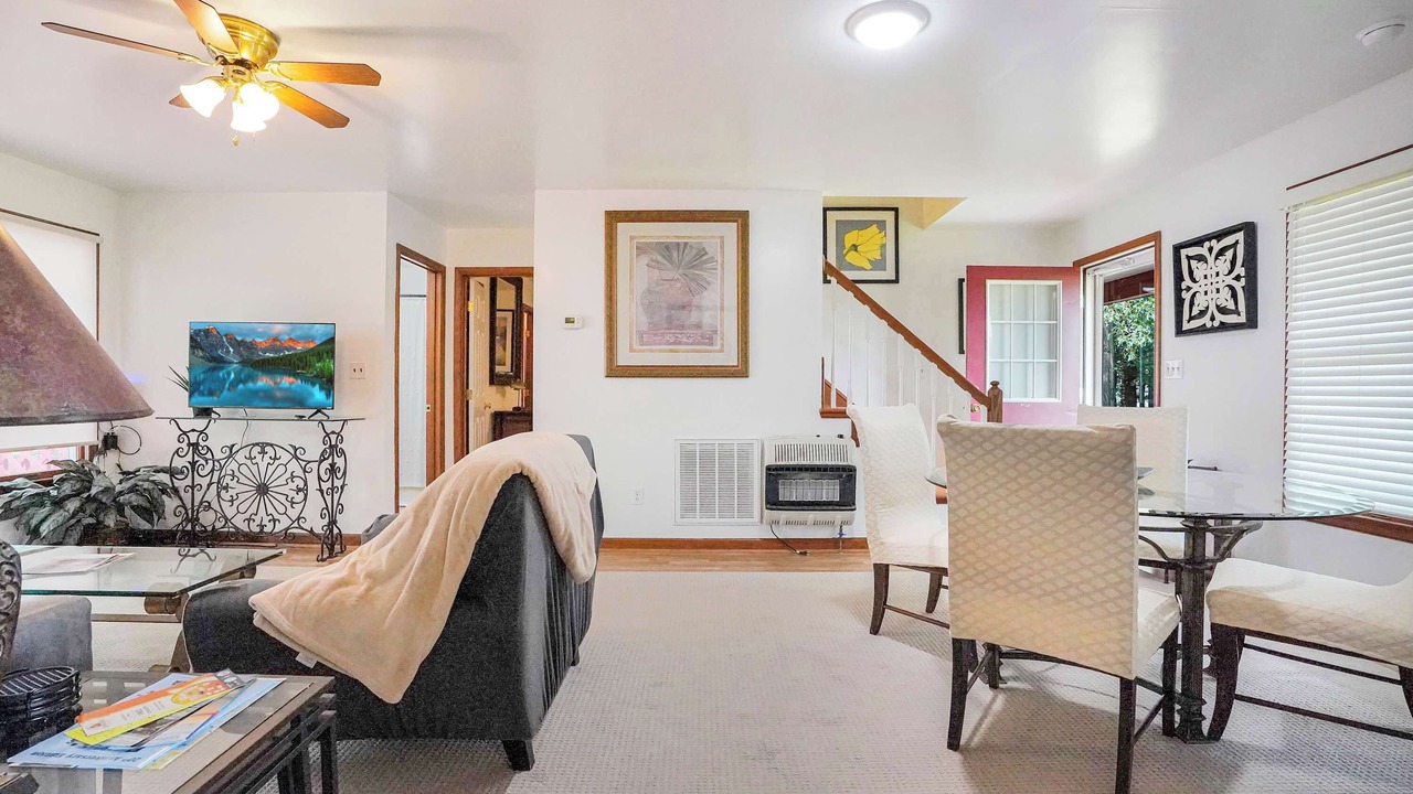 Photo of Livingroom in Locustville