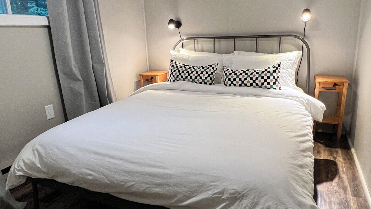 Photo of Bedroom in Algonquin Highlands