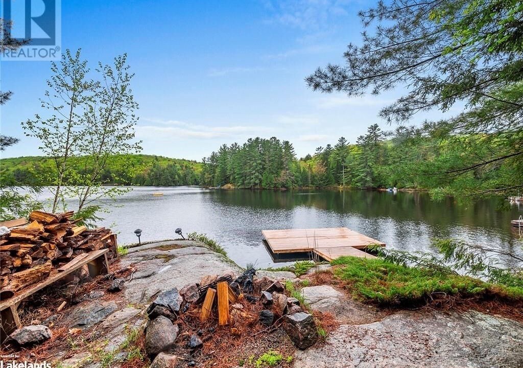 Photo of Outdoor in Algonquin Highlands